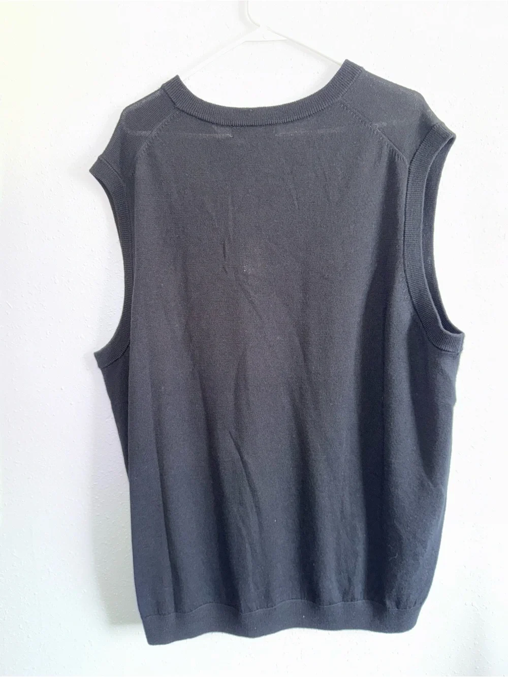 Hart Schaffner Marx Black V-Neck Knit Vest